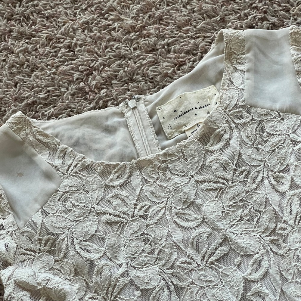 Coincidence & Chance Urban Outfitters Cream‎ Lace Mini Dress Cap Sleeve Sz Small